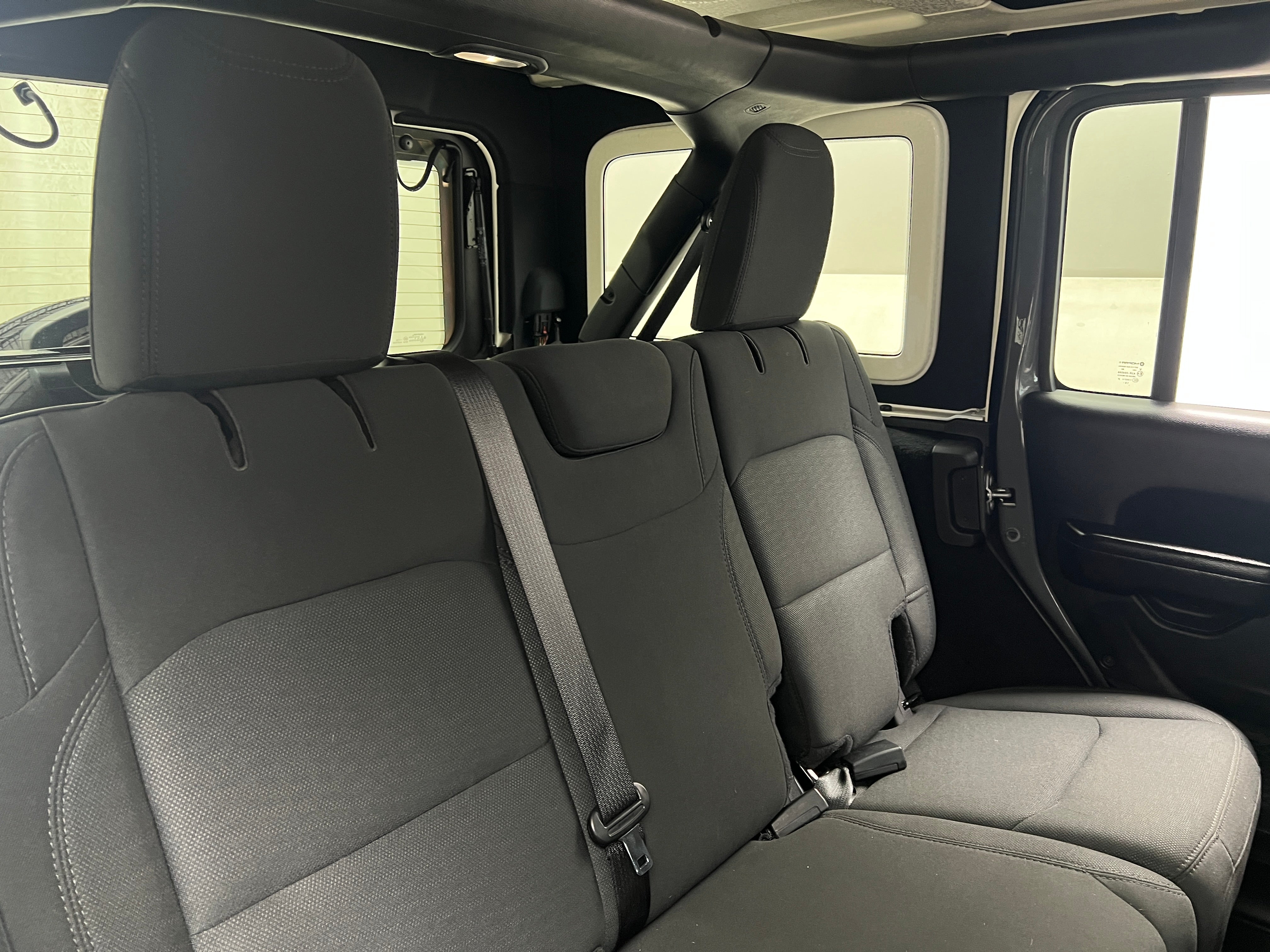 jeep wrangler unlimited 2019 1C4HJXDG2KW569237 image jeep wrangler unlimited 2019 1C4HJXDG2KW569237 image